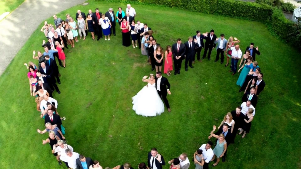 drone wedding photography 1