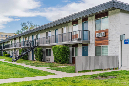 Exterior of apartment complex in Salt Lake City, Utah