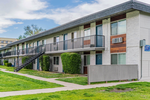 Exterior of apartment complex in Salt Lake City, Utah